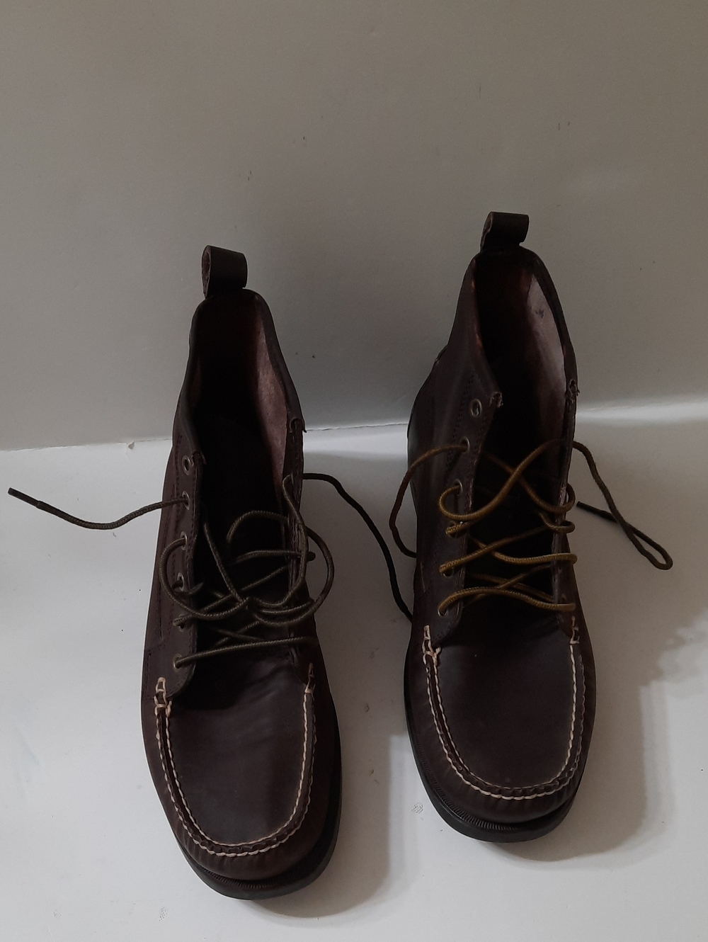American Eagle Outfitters Brown Leather Chukka Boots